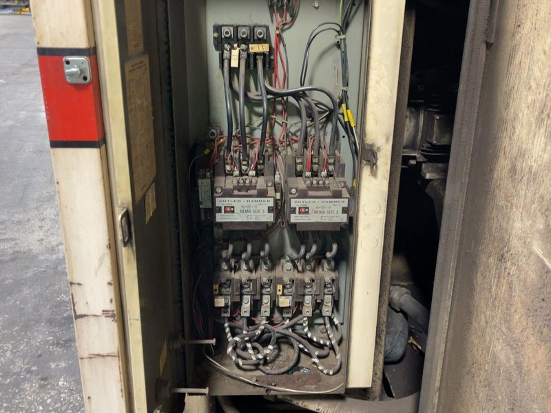 Gardner-denver  75 Hp  Rotary Screw Air Compressor