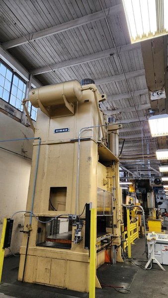 800 ton Niagara Model# SE2-800-96-60, Straight Side Mechanical Metal Stamping Press For Sale, Rebuilt 2020