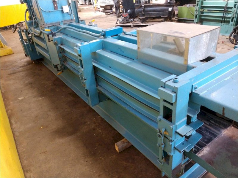 15" X 15" X 15 HP MAREN MODEL #111-297 HYDRAULIC HORIZONTAL AUTOMATIC CONTINUOUS BALER: STOCK #13506