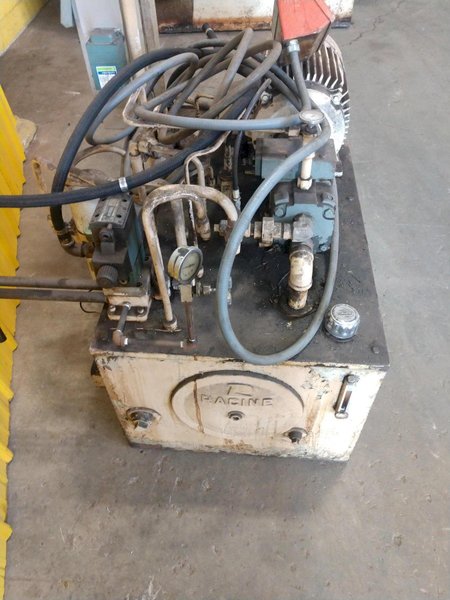 20 HP OILGEAR / RELIANCE MODEL #PVW2SLSAYCNNN PUMP &amp; HYDRAULIC POWER UNIT: STOCK #14981