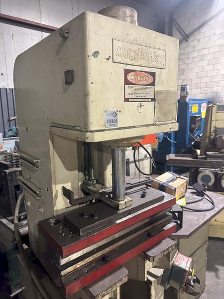 8 TON MULTIPRESS MODEL #WR65L HYDRAULIC C-FRAME PRESS: STOCK #15428