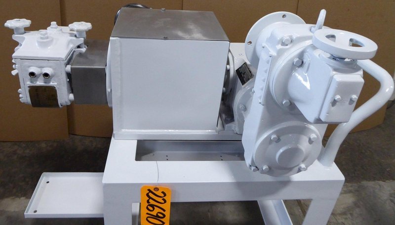 Teledyne Readco Laboratory Mixer Model 107673, 1 Quart Capacity, Stainless
