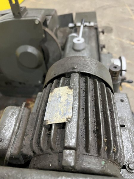 10" X 25" JACK MILL MODEL GU-650H HYDRAULIC UNIVERSAL ID/OD CYLINDRICAL GRINDER: STOCK #19819