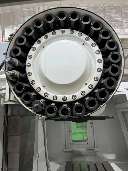 Yama Seiki VMB-1100 CNC Vertical Machining Center – Mill