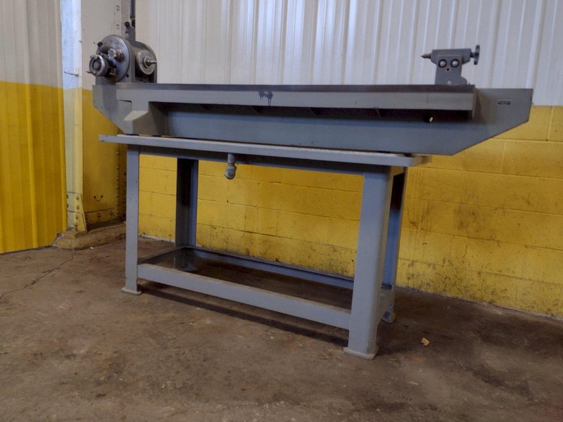 LEITZ OTICAL DIVIDING HEAD WITH TAILSTOCK, BED &amp; STAND: STOCK 17369