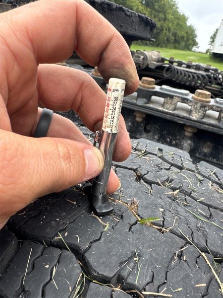 2019 International LT625 3HSDZAPR0KN125888