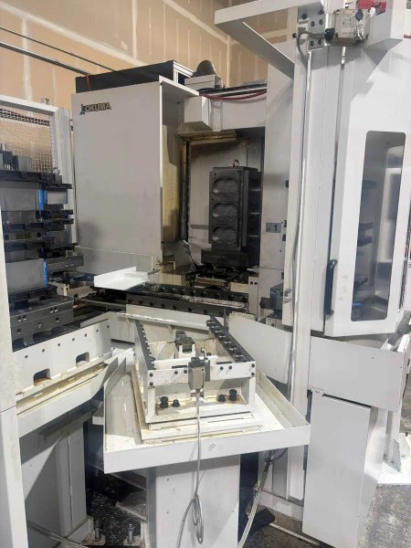 2020 Okuma MB-4000 CNC Horizontal Machining Center 6-Pallet Changer