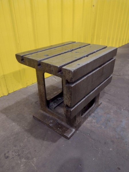 24" X 18" X 21" HIGH CARLTON T SLOTTED DRILL BOX TABLE: STOCK 19963