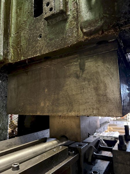 700 TON NATIONAL MAXIPRESS FORGING PRESS. STOCK #1087026