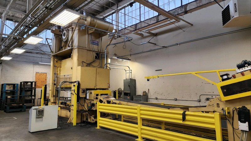 800 ton Niagara Model# SE2-800-96-60, Straight Side Mechanical Metal Stamping Press For Sale, Rebuilt 2020