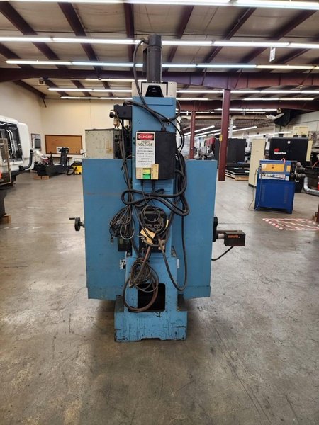 Southwestern Industries TRAK DPMSX2 MILL, Prototrak SMX CNC Control, 2007