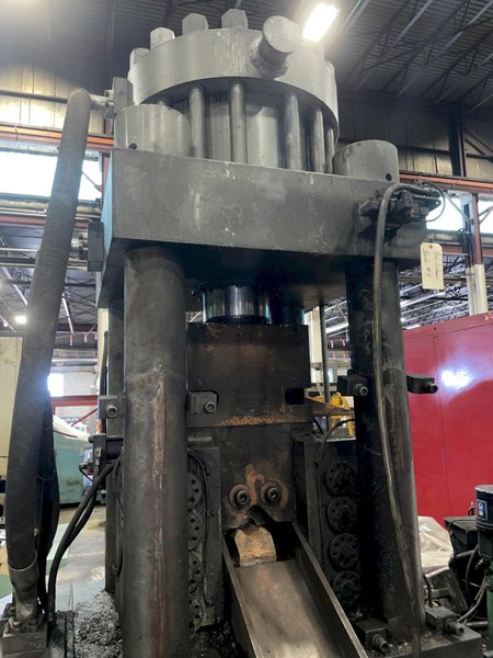 5" AMD MODEL #530-2230 AUTOMATIC HYDRAULIC BAR &amp; BILLIT SHEAR WITH 20' AUTO FEED STOCK #3051