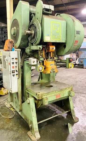 60 Ton L&amp;J Model W-60 Back Geared OBI Press