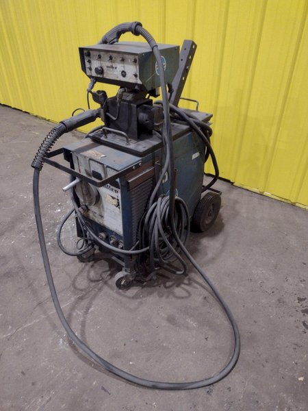 200 AMP MILLER  MODEL #CP-200 WELDER WITH MILLER WIRE FEEDER: STOCK #19660