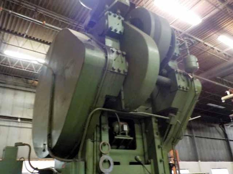 300-Ton Minster Model 40-10-½ Straight Side Double Crank Press