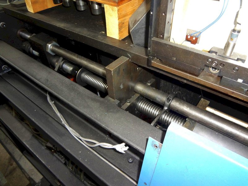 HUESTIS MODEL BMP-0750 WIRE BENDER (14315)