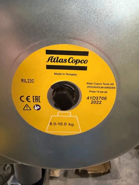 NEW ATLAS COPCO LINEAR TORQUE REACTION ARM AND TOOL BALANCER MODEL SML-T100 / RIL22C