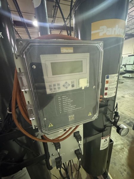75 HP Quincy QOFT-75V Oil Free Compressor w/ Parker Airtek Dryer, 2023 – 978 Hours, Air Tank Included