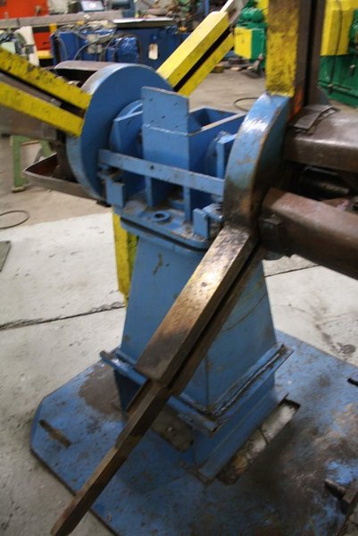 4000 LB X 20" JACO DOUBLE END NON MOTORIZED COIL REEL:  STOCK #67398