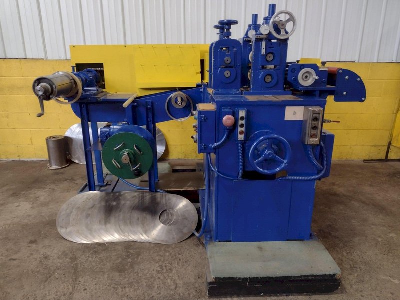 8" WIDE TORRINGTON 2-5/8" ARBOR PULL-THROUGH SLITTING LINE: STOCK #16505