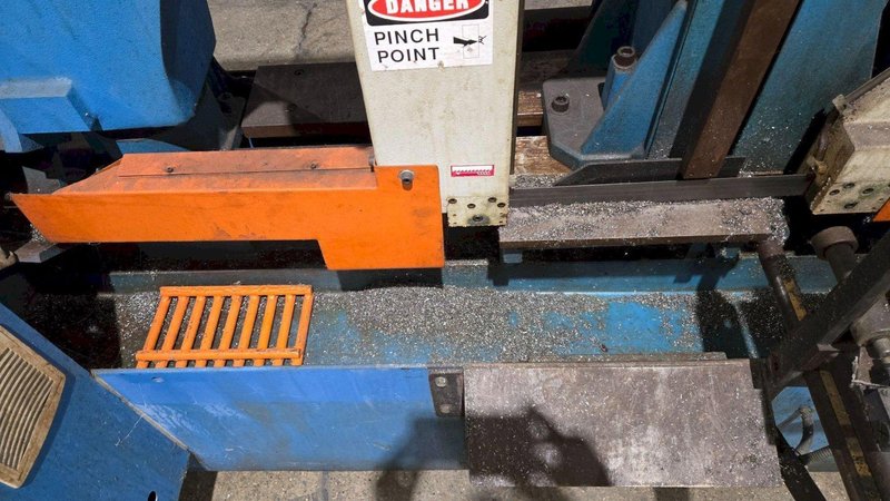 KNUTH ABS 450 B HORIZONTAL BANDSAW USED