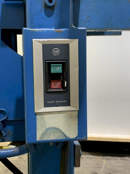 2 HP RICHARDS VERTICAL / HORIZONTAL RAM-TYPE HYDRAULIC BENDER: STOCK #16193
