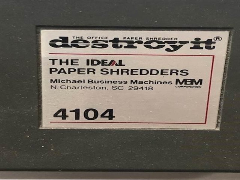 MBM IDEAL DESTROYIT HIGH CAPACITY STRIP-CUT PAPER SHREDER WITH ENTERY  FEED CONVEYOR STOCK# 3097