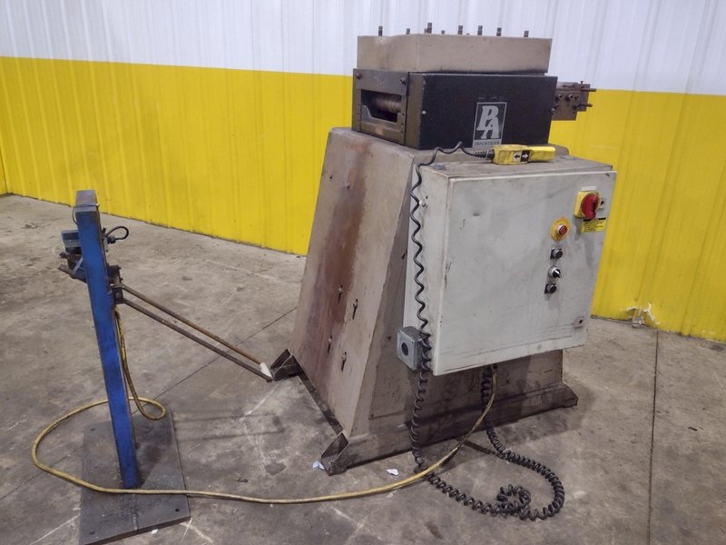 6" PA INDUSTRIES POWERED STRAIGHTENER. STOCK # 0218726