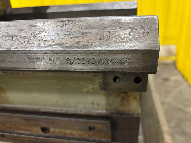 21" X 126" CLAUSING COLCHESTER MODEL #21 ENGINE LATHE, NO CARRIAGE: YOBRO #24424