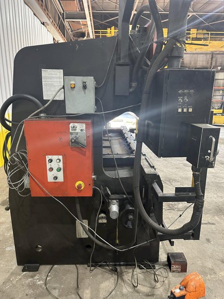 100 TON x 10' AMADA MODEL #RG-100 HYDRAULIC PRESS BRAKE NC9-EXII CONTROL, 1994: STOCK #19752