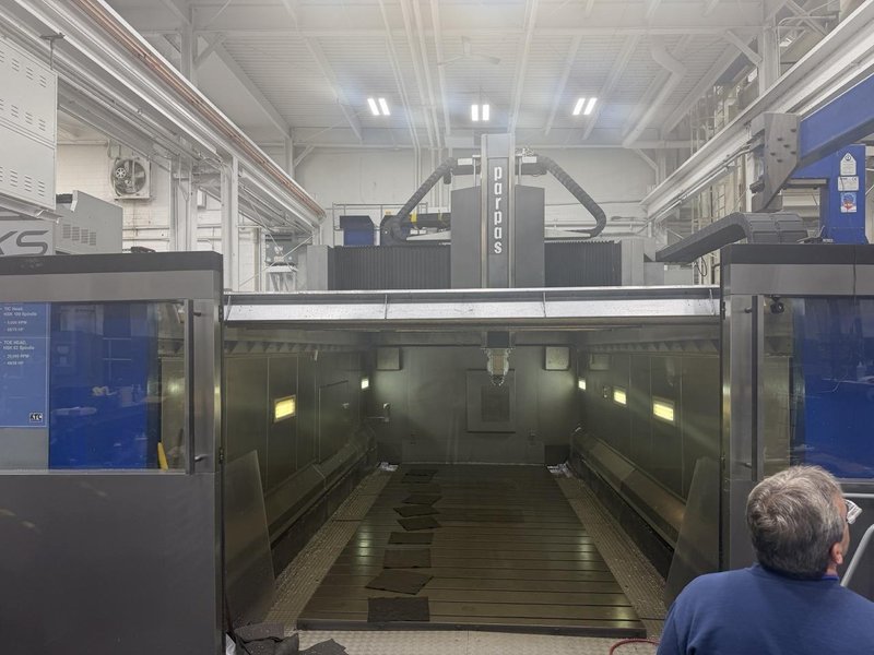 Parpas XS63 5-Axis Gantry Mill, 2011 – TSC, Renishaw Probe, Dual Chip Conveyors, 120 ATC