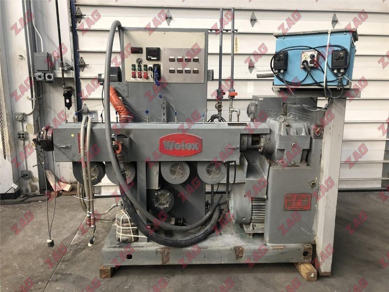 2.0" Welex, 30:1 L/D Ratio, Vented Barrel, 25 HP AC Motor