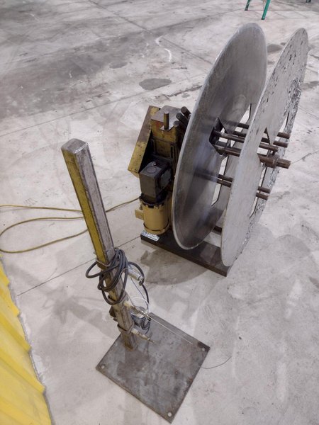 500 LB X 10" JACO MODEL #JVRE-510-1 MOTORIZED UNCOILER COIL REEL: STOCK #20086