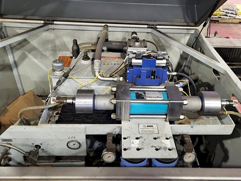 FLOW MACH 4 M4C 3070C - Waterjet Cutters