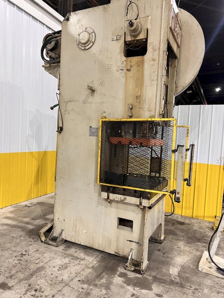110 TON  MINSTER MODEL #G1-110 GAP FRAME PRESS, 8" STROKE: STOCK 21250