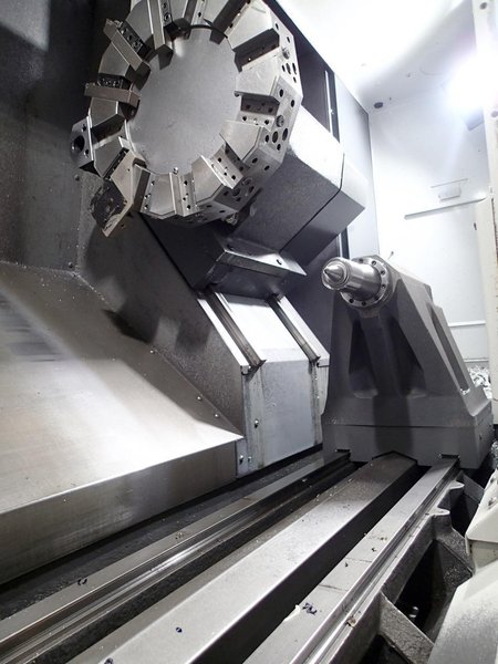 Haas ST-35 CNC Lathe, 2022 – Programmable Tailstock, Presetter, 12″ Chuck, Conveyor