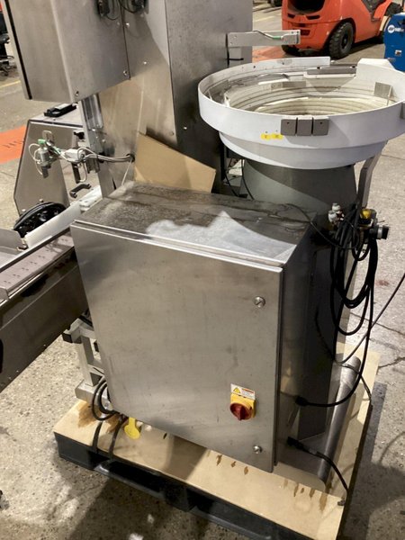 BELLATRX SCS SECURE CHUCK CAPPER APPLICATOR MACHINE USED