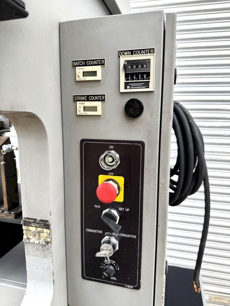 8 Ton Haeger 824 Insertion Press, 24" Throat, Feeder
