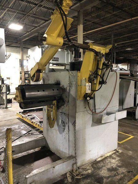 10000 LB RED BUD UNCOILER WITH HOLD DOWN ARM