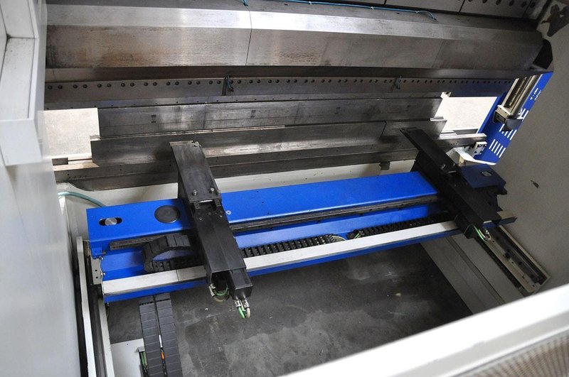 Trumpf trumabend - 230 ton x 3050 mm CNC