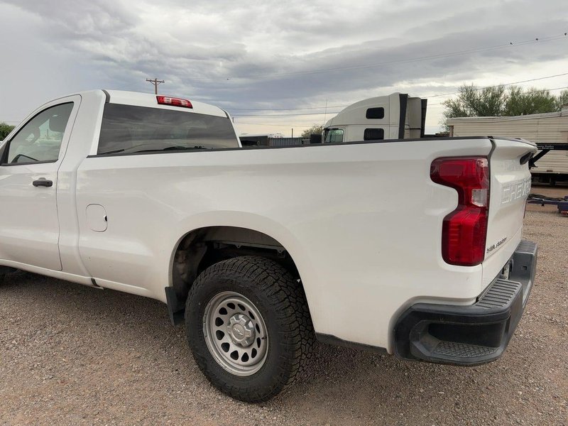Chevrolet Silverado Pickup Truck, 2020 – Standard Cab