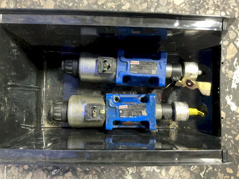 Rexroth 35 Bar Spool Valves