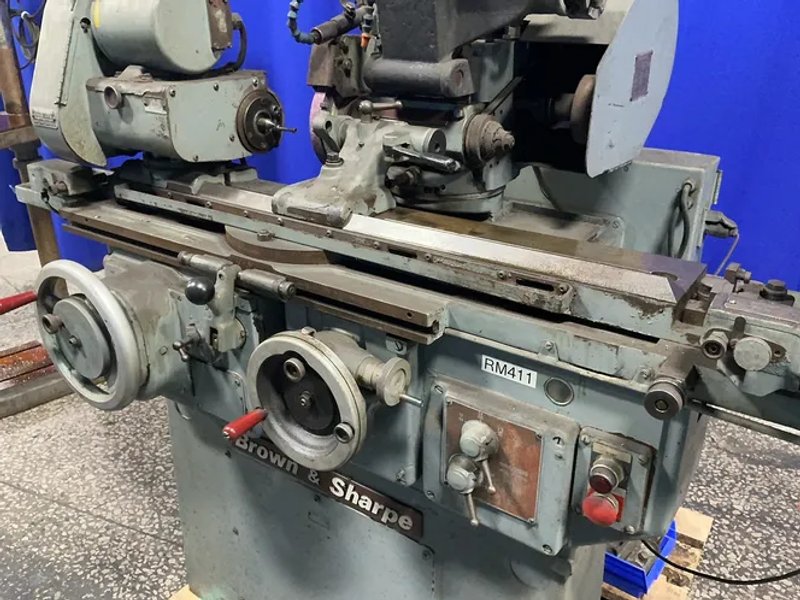 Brown &amp; Sharpe 6”x32” Table Tool And Cutter / Cylindrical Grinder