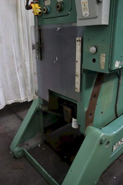 75 TON MINSTER DIE NAMIC BACK GEARED OBI PRESS: STOCK #76283