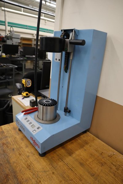 Roders ISG 2000 Heat Shrink Tool Setter, Single Station with HSK 40 Tool Sleeve- Auction Item