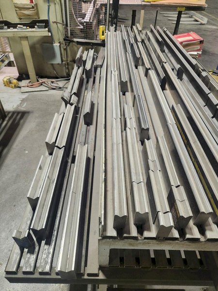 PRESS BRAKE DIES: YOBRO #26440