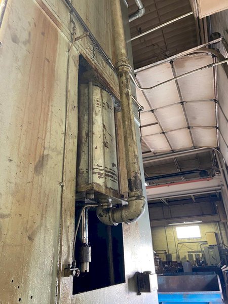 300 TON VERSON S2-300-132T STRAIGHT SIDE PRESS. STOCK # 0955620