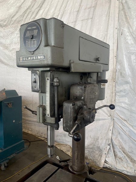 20" CLAUSING 2226 VARIABLE SPEED DRILL PRESS. STOCK # 1165723