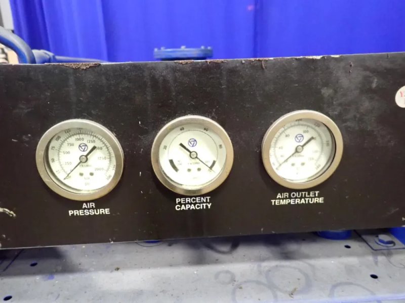 Quincy Air Compressor - Osb 25ana32n