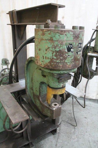 60 TON PEDDINGHAUS HYDRAULIC WEBB &amp; FLANGE PUNCH: STOCK: 66282